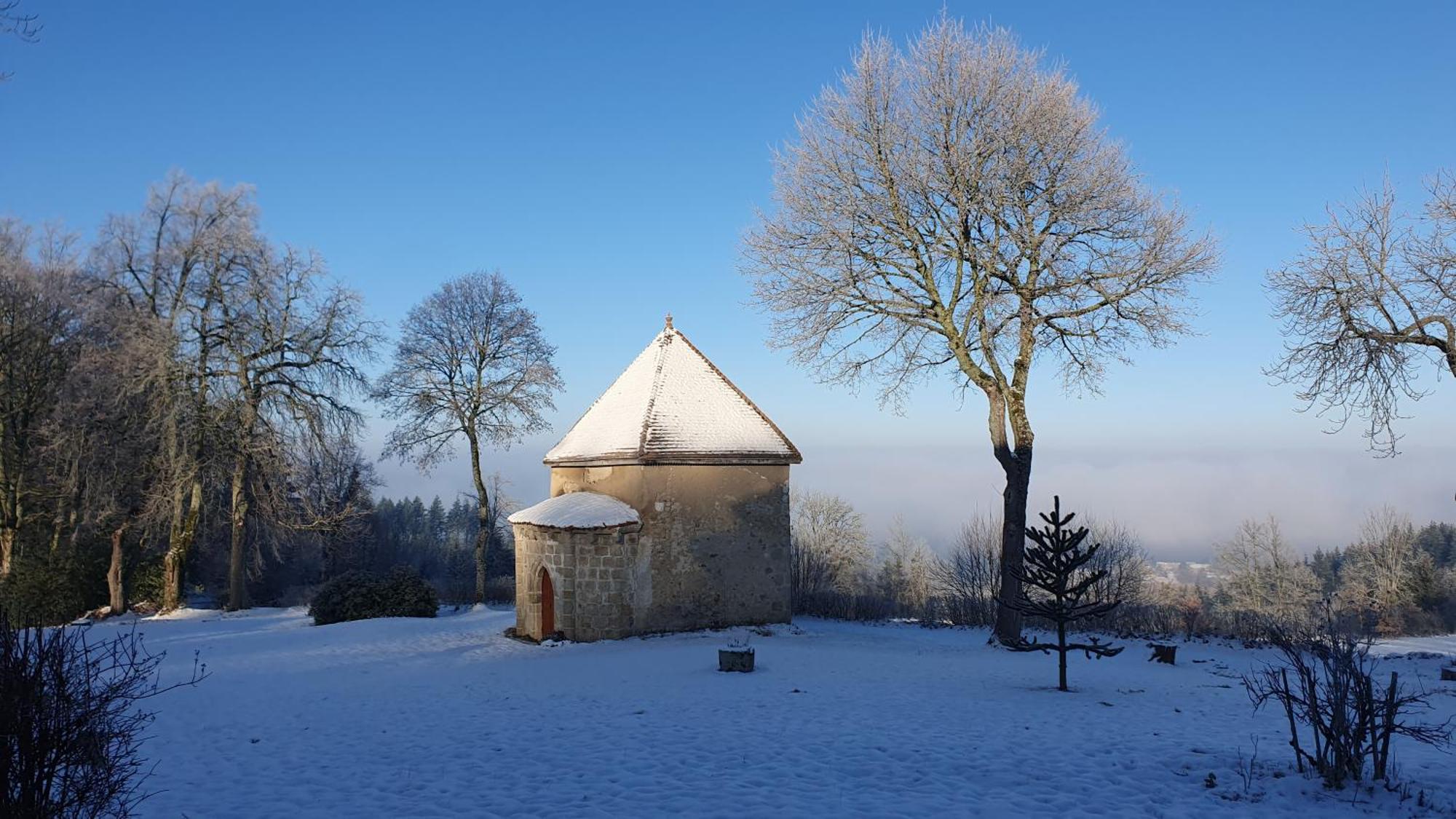 Bed and Breakfast Domaine De Montvianeix Saint-Victor-Montvianeix Exterior foto