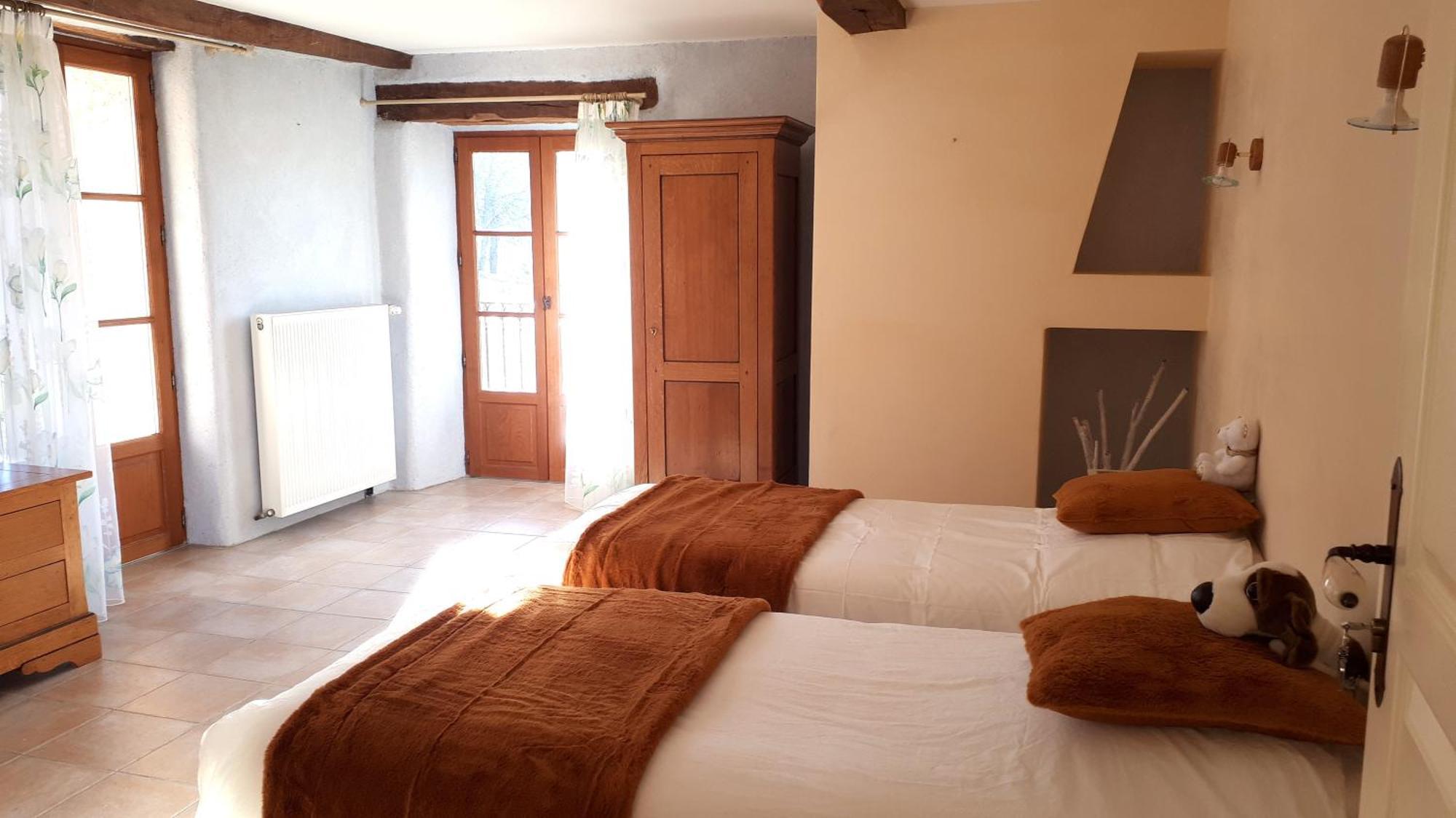 Bed and Breakfast Domaine De Montvianeix Saint-Victor-Montvianeix Exterior foto